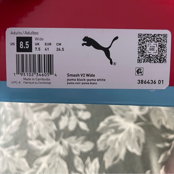 PUMA Smash V2 Wide - Black Suede. Mens: 8.5 Wide. - Picture 9 of 10